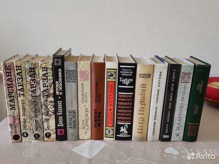 Детективы, фантастика