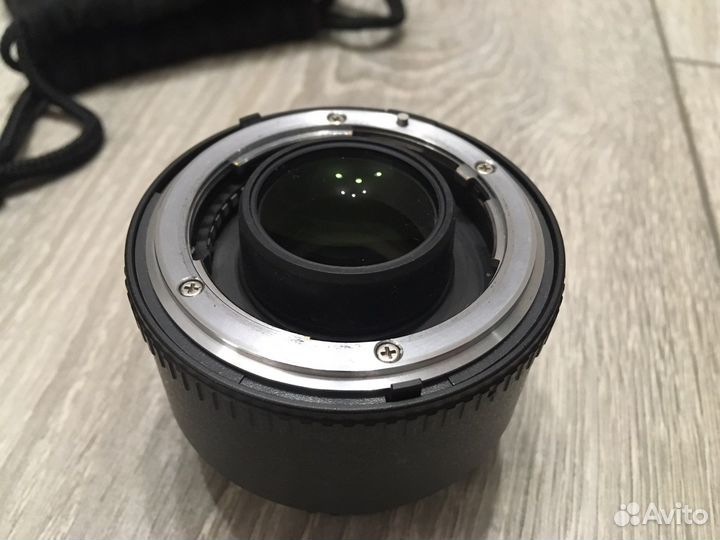 Объектив Nikon 300 f4d