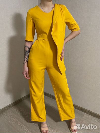 Комбинезон женский