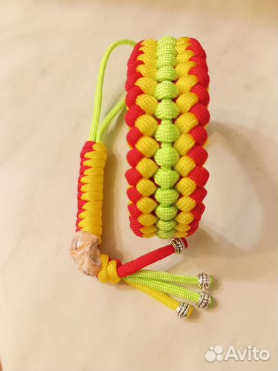 Браслет из паракорда550