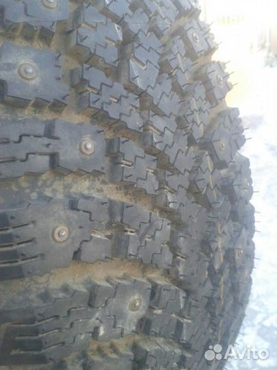 Nokian Tyres Hakkapeliitta 1 215/55 R16