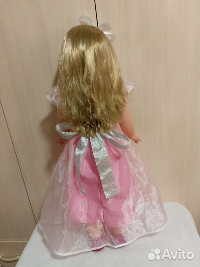 Кукла большая