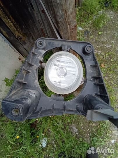 Фара противотуманная форд эскейп