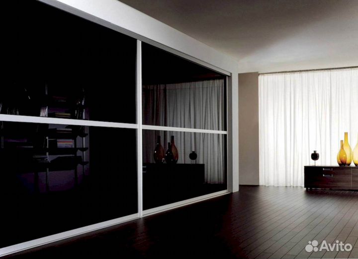 Стеклянная перегородка