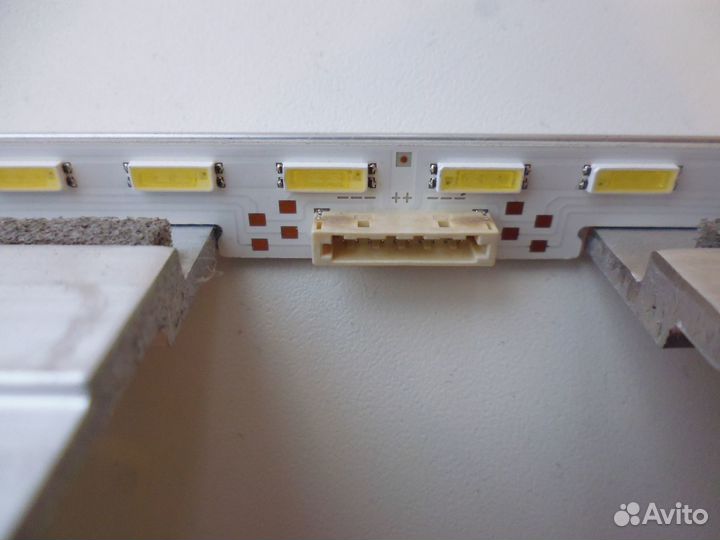 Подсветка от Sony KDL-40R553C