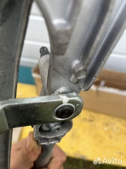 Трапеция стеклоочистителей Ford Focus 2