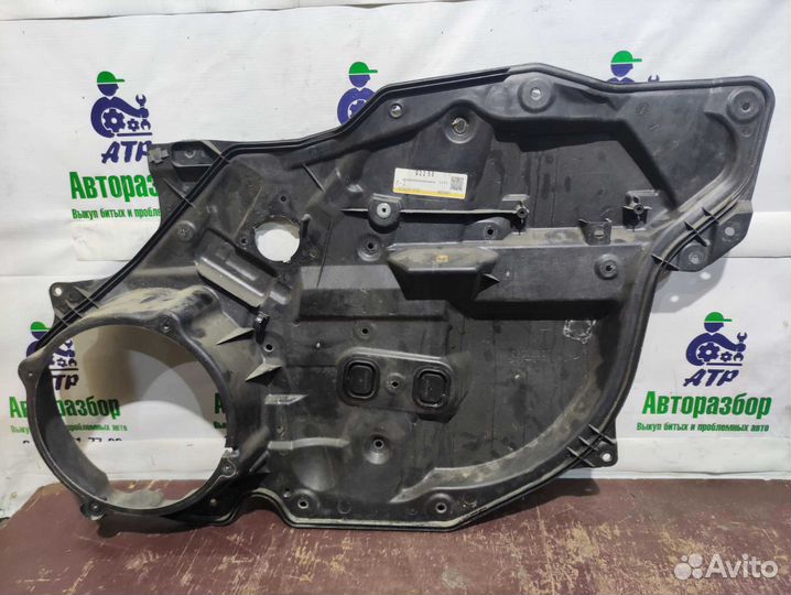 Панель двери передней правой Mazda CX-7