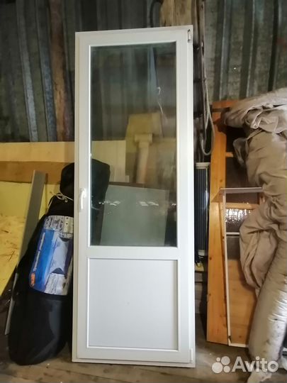 Двери пластиковые бу