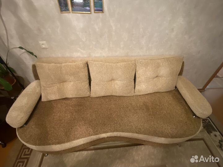 Диван и кресло