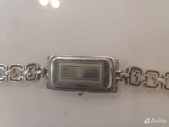 Серебряные часы