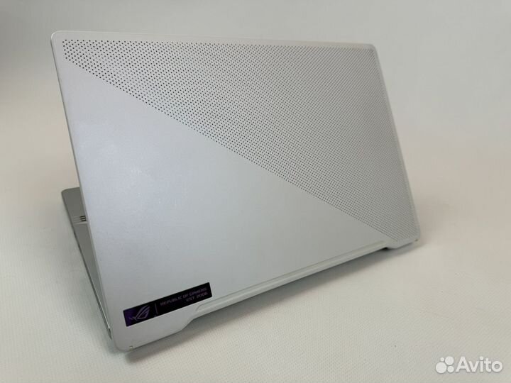 Компактная мощь Zephyrus 14 QHD R9/32/RTX3060