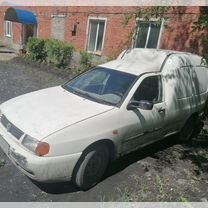 Volkswagen Caddy 1.4 MT, 2002, 240 000 км, с пробегом, цена 194 000 руб.