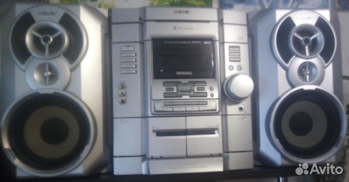 Музыкальный центр sony