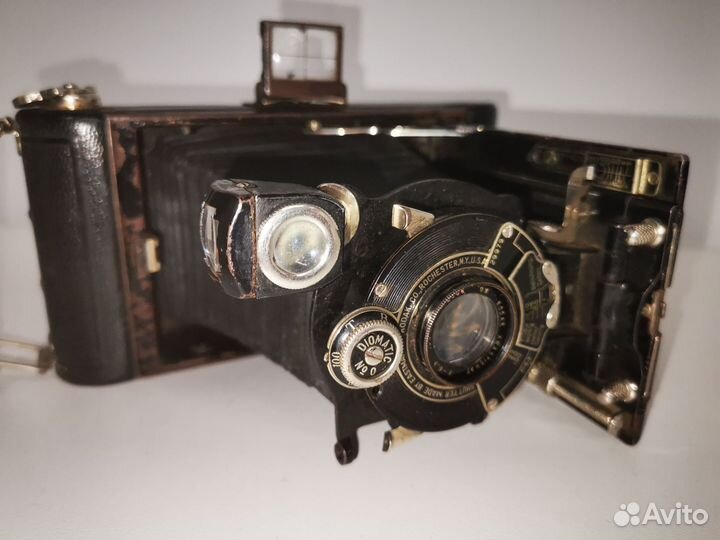 Старинный фотоаппарат Kodak