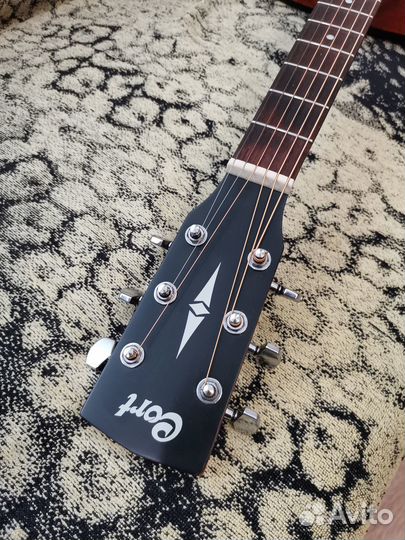 Электроакустическая гитара Cort AD 810 OP