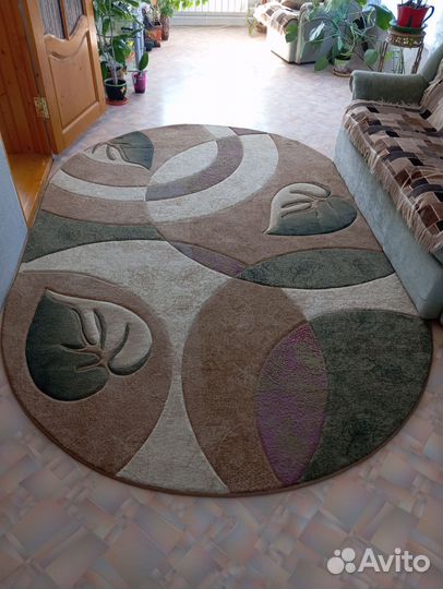Ковер овальный 2 на 3 бу