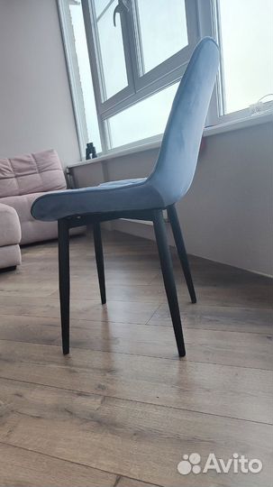 Стулья кухонные 4 штуки