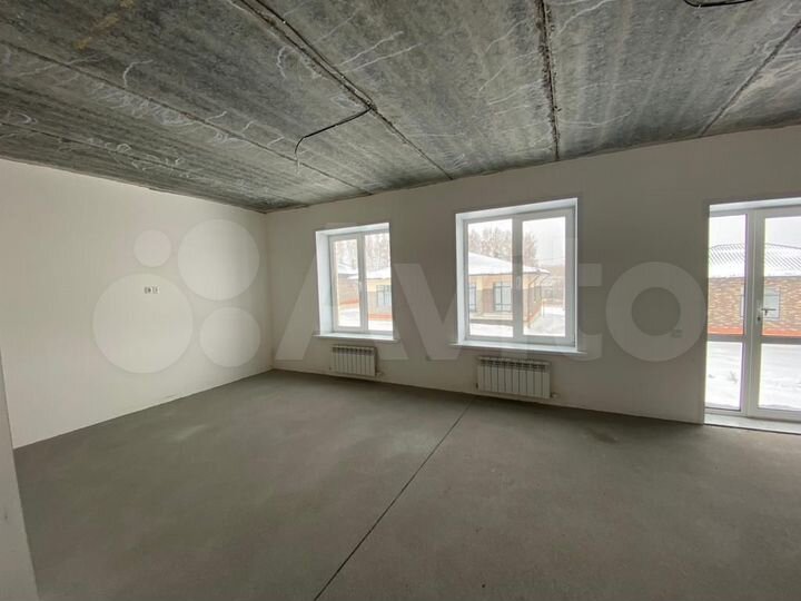 Коттедж 141 м² на участке 6 сот.