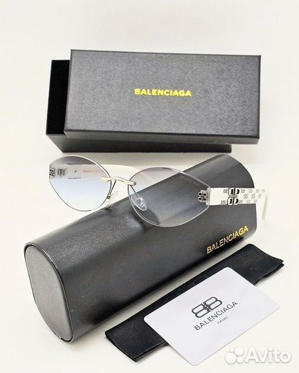 Солнцезащитные очки