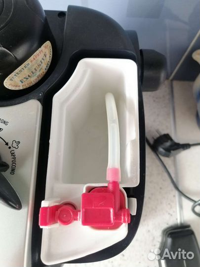 Кофеварка рожковая Delonghi