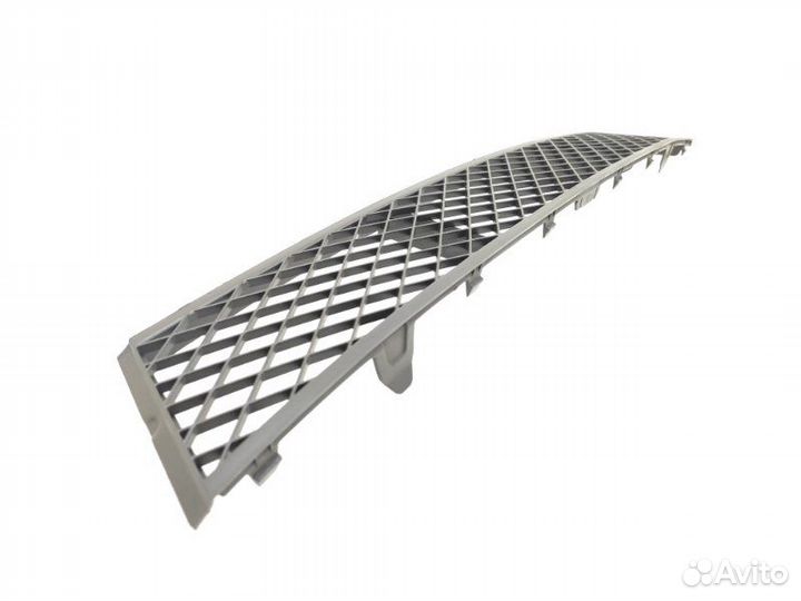 Решетка в бампер Bmw 5-Series F10 2.0 N20B20A 2011