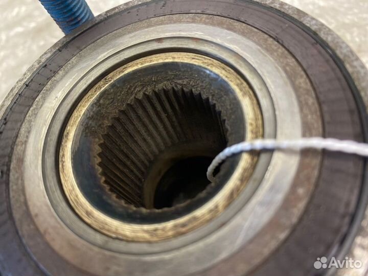 Ступица задняя Bentley Continental GT 2009