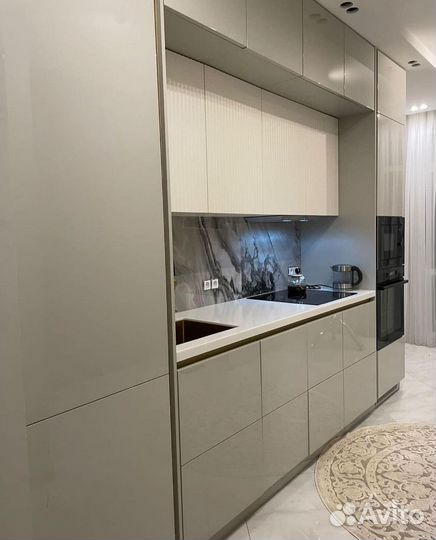 Кухонный гарнитур на заказ. Гapaнития дo 10 лeт