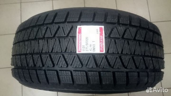 Bridgestone Blizzak DM-V3 235/55 R20 102T