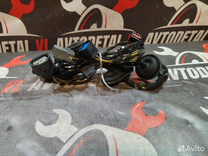 Коса двери передней Ford Mondeo 3