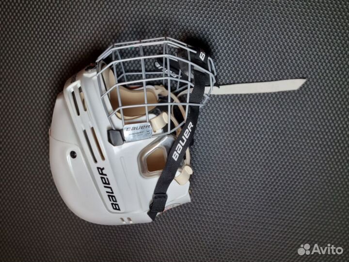 Хоккейный шлем bauer BHH4500 новый