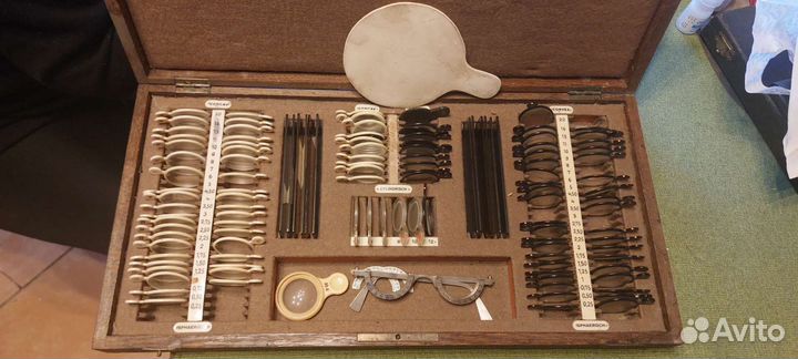 Антикварный набор офтальмолога