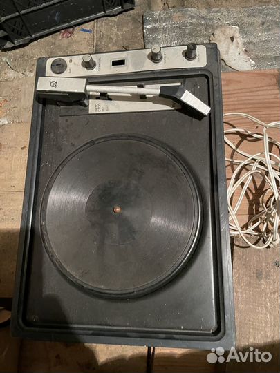 Музыкальный усилитель Вега, Эльфа 201,винил проигр