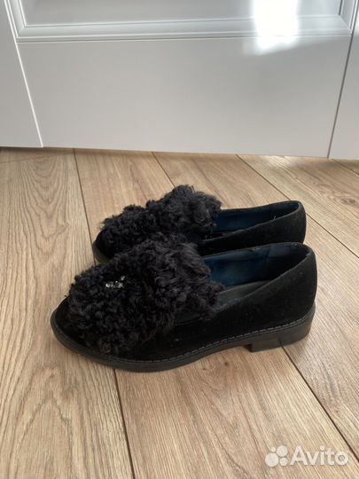 Лоферы женские