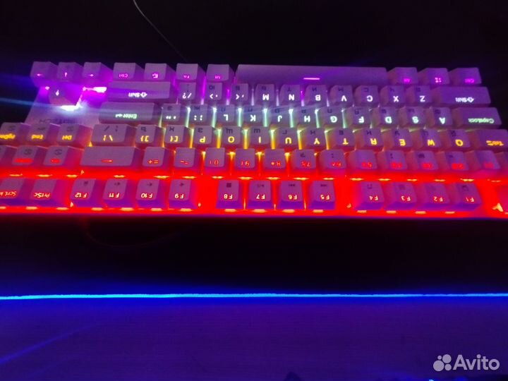 Игровая механическая клавиатура