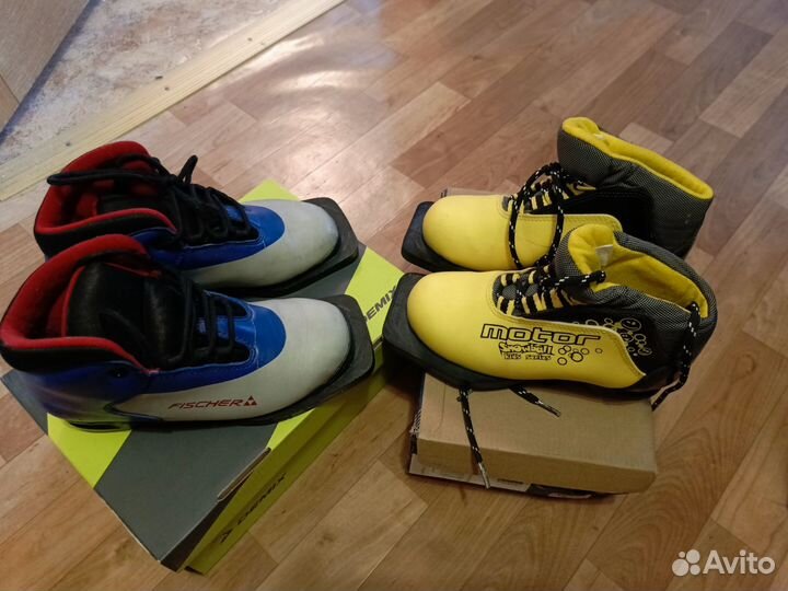 Ботинки лыжные 34 размер