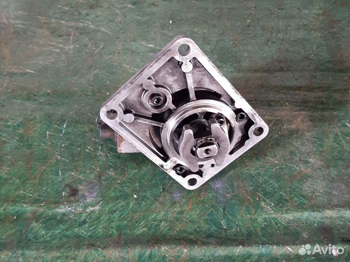 Вакуумный насос 2.8HDI Peugeot Boxer