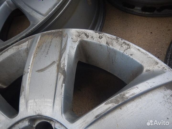 Комплект дисков литых R16 4*108 j6,5 ET26 DIA65,1