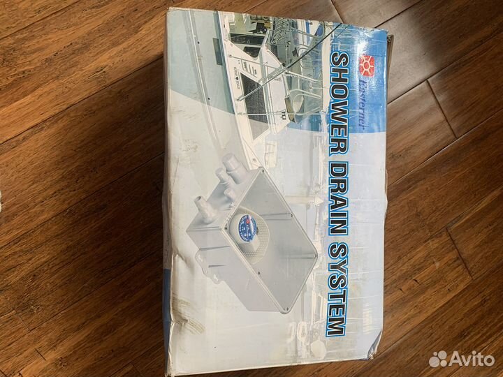 Насос осушительный с емкостью Easterner