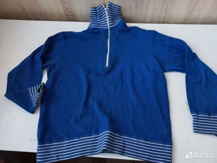 Свитера из слова пацана, мастерки СССР