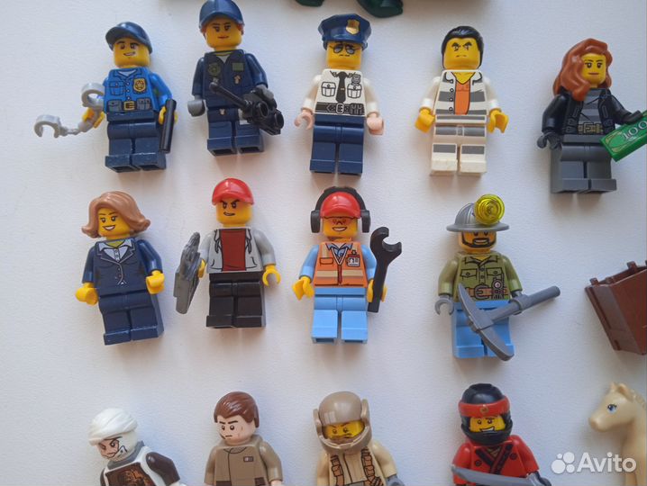 Минифигурки lego