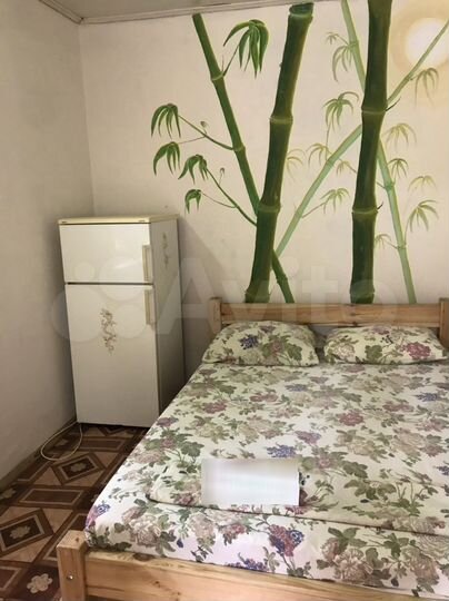 Дом 20 м² на участке 1 сот.