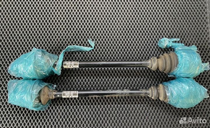 Привод задний Ауди А8 S8 D2