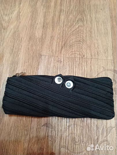 Школьные принадлежности