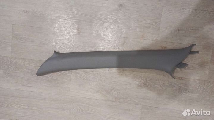 Стойка Митсубиси Аутлендер 1