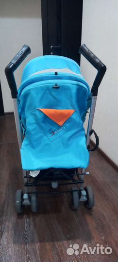 Прогулочная коляска-трость