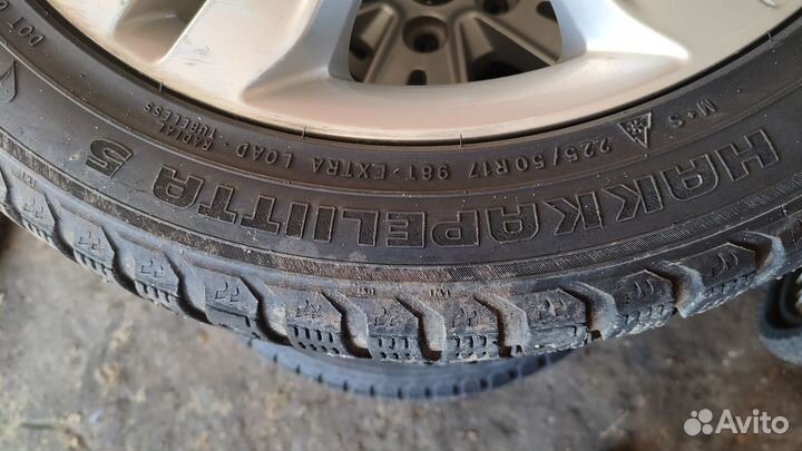 Nokian Tyres Hakkapeliitta 5 225/50 R17 98T