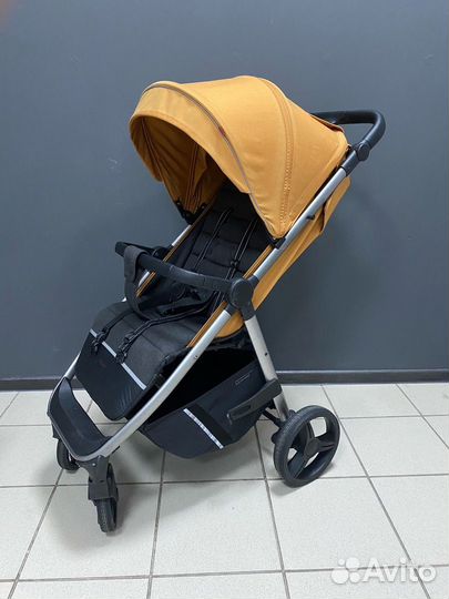 Прогулочная коляска Carello Bravo бу