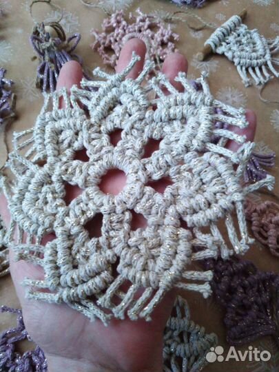 Набор елочных украшений макраме