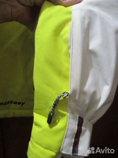 Куртка горнолыжная, женская, б/у. Характеристики н