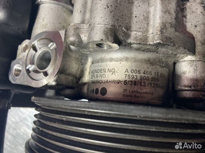 Насос гидроусилителя руля Mercedes E-Class W212